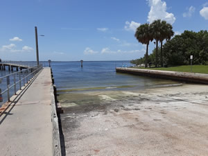 parking area at picnic island